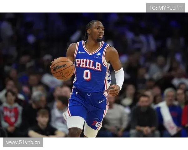 马克西利用突破与无球跑动提升76人关键时刻得分效率明显超过替补球员